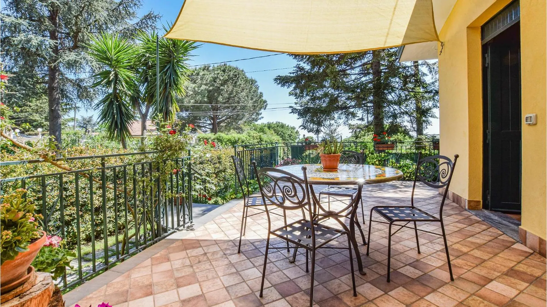 Lovely Apartment In Trecastagni With Kitchen Σπίτι διακοπών